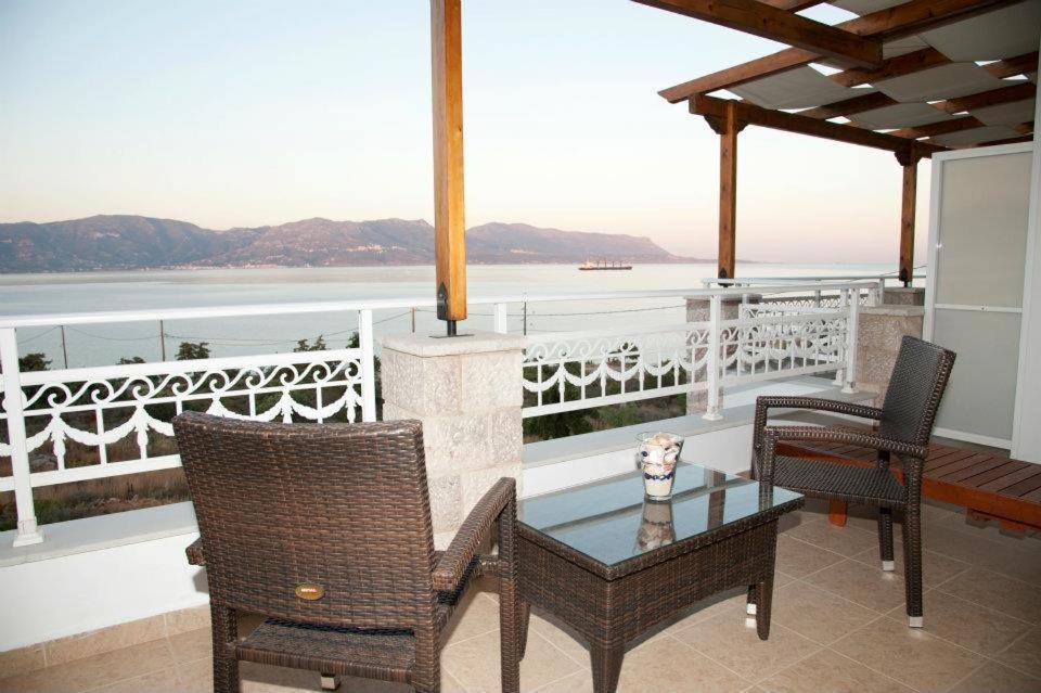 Voula Resort Elafonissos Ruang foto